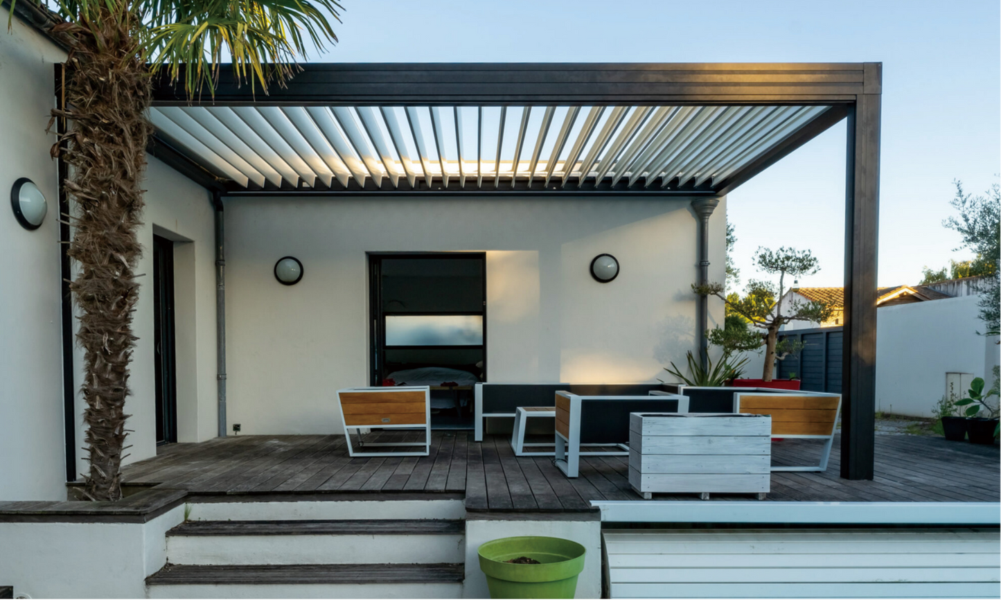 Motorized bioclimatic aluminium louvered pergola NZ